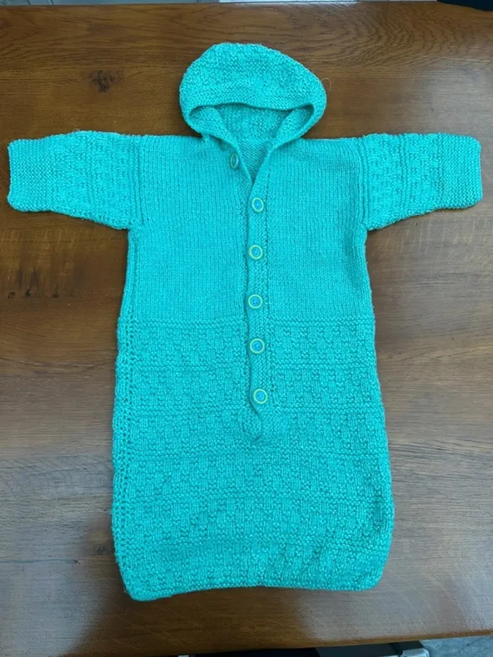 Gigoteuse en laine vert - photo numéro 3