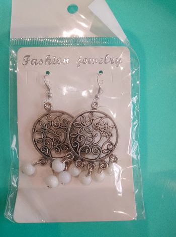 Boucles d'oreilles pendantes