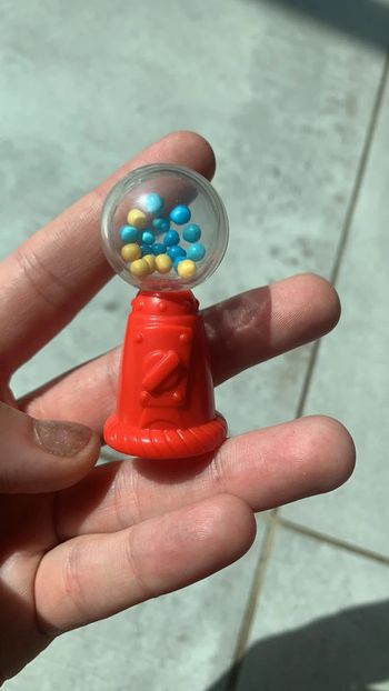 Jouet accessoires maison de poupée distributeur bonbons