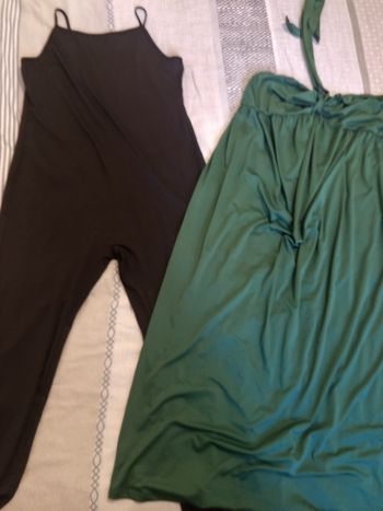 Lot robe et combinaison 