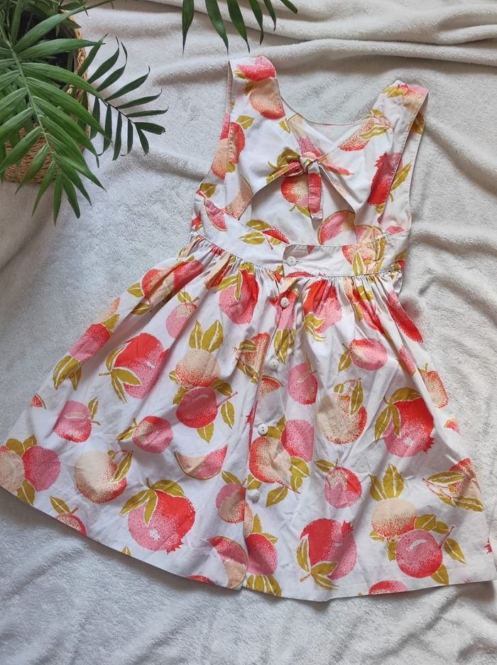 Robe vintage c&a 7ans - photo numéro 2