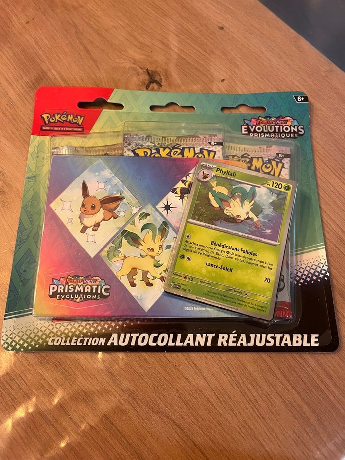 Pokémon Coffret Tripack Phyllali Évolution Prismatique EV8.5