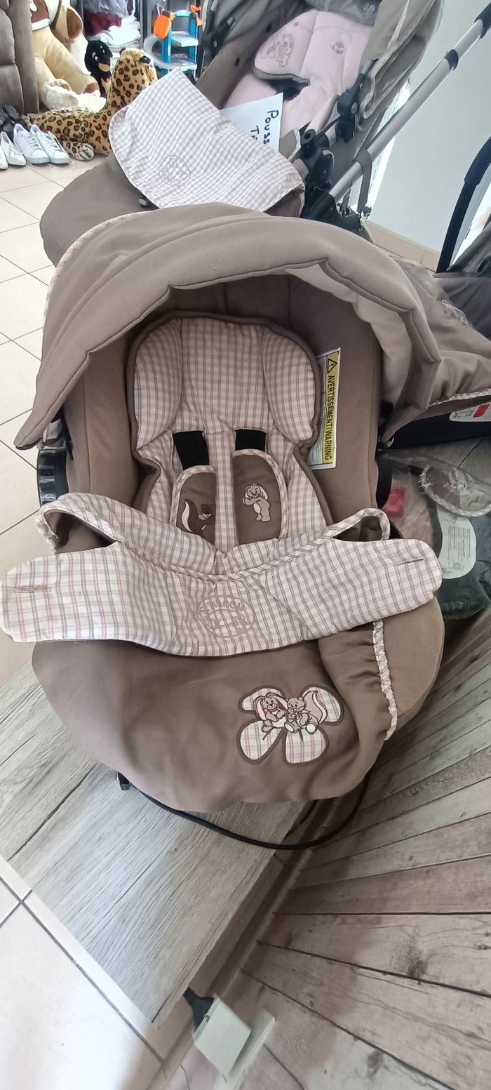 Poussette - photo numéro 7