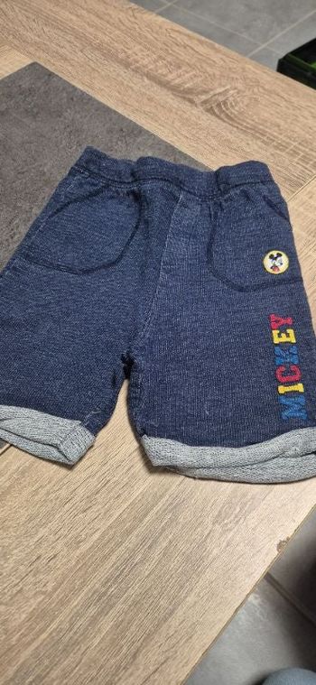 Short mickey