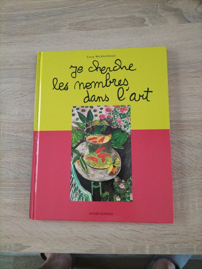 Livre je cherche les nombres dans l art