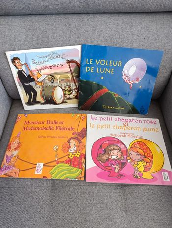 lot de 4 livres fins