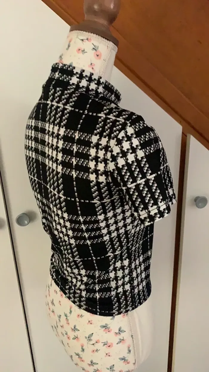 Tee shirt à carreaux - photo numéro 3