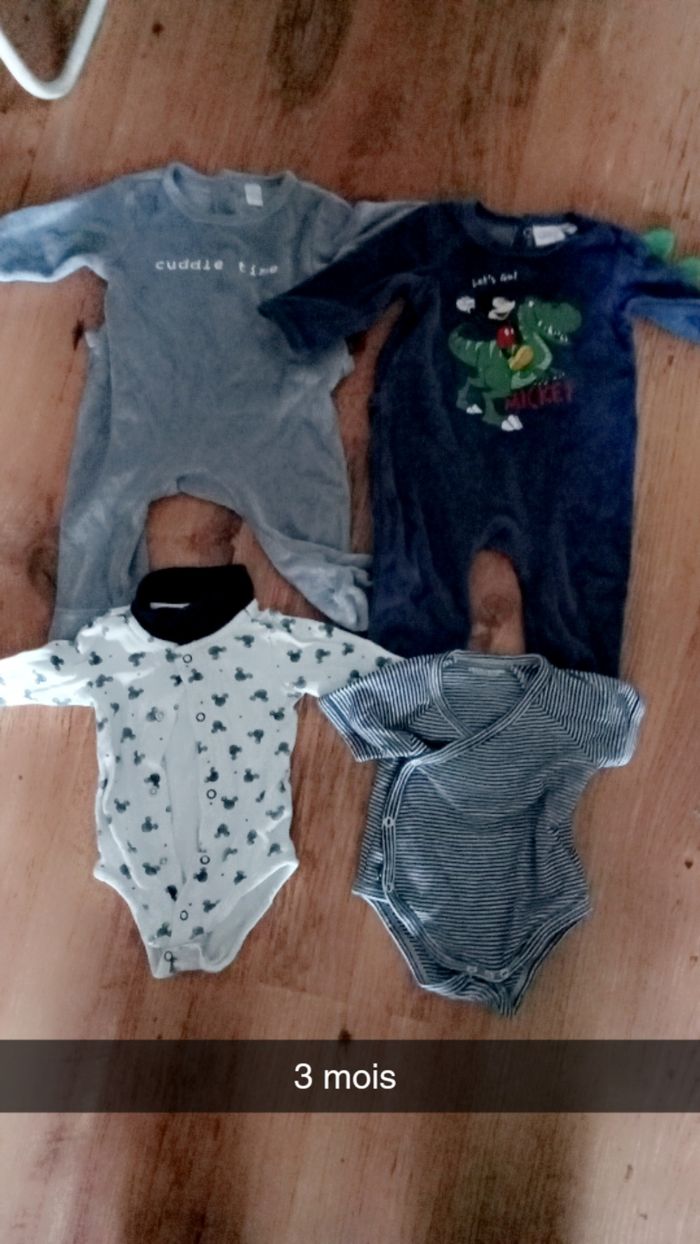 Vend plusieurs vetement bebe garcon - photo numéro 2