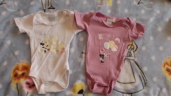 Lot bodies Disney Minnie 3 mois