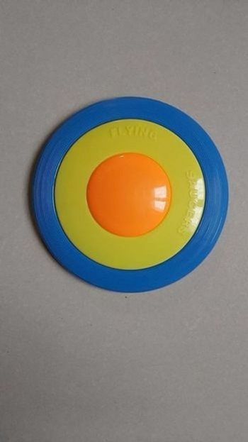 Frisbee