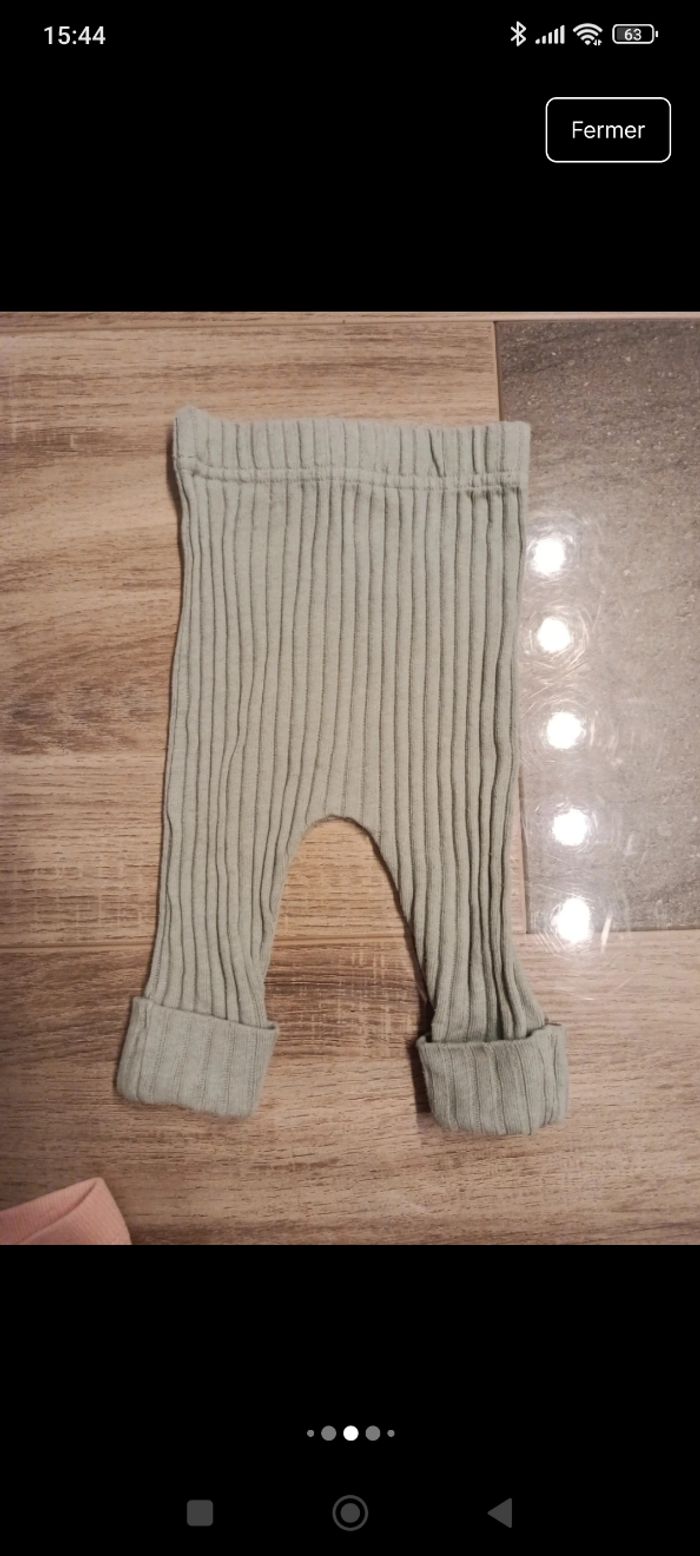 17 bas fille 6 mois - photo numéro 5