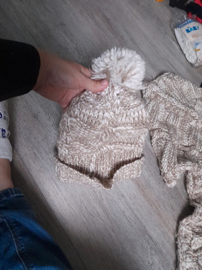 Ensemble bonnet echarpe c&a - photo numéro 9