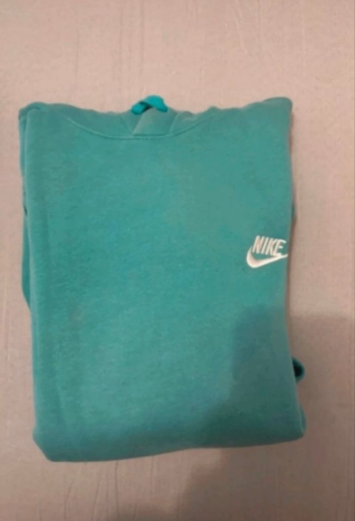 Pull Nike
