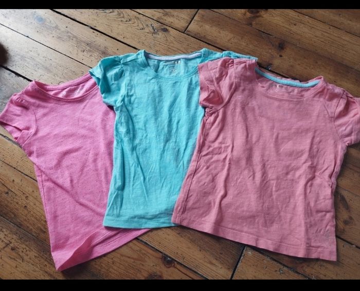Tee shirt