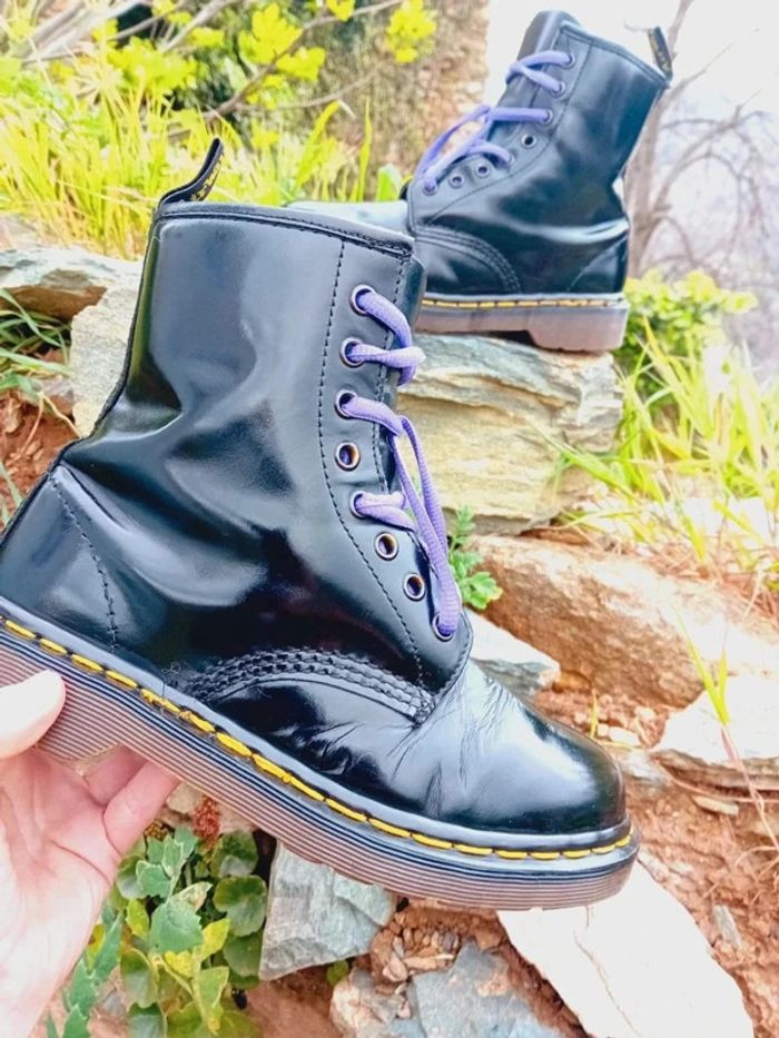 Dr. Martens made in England 🇬🇧 vintage lacet violet pentagramme uk5 38 - photo numéro 3