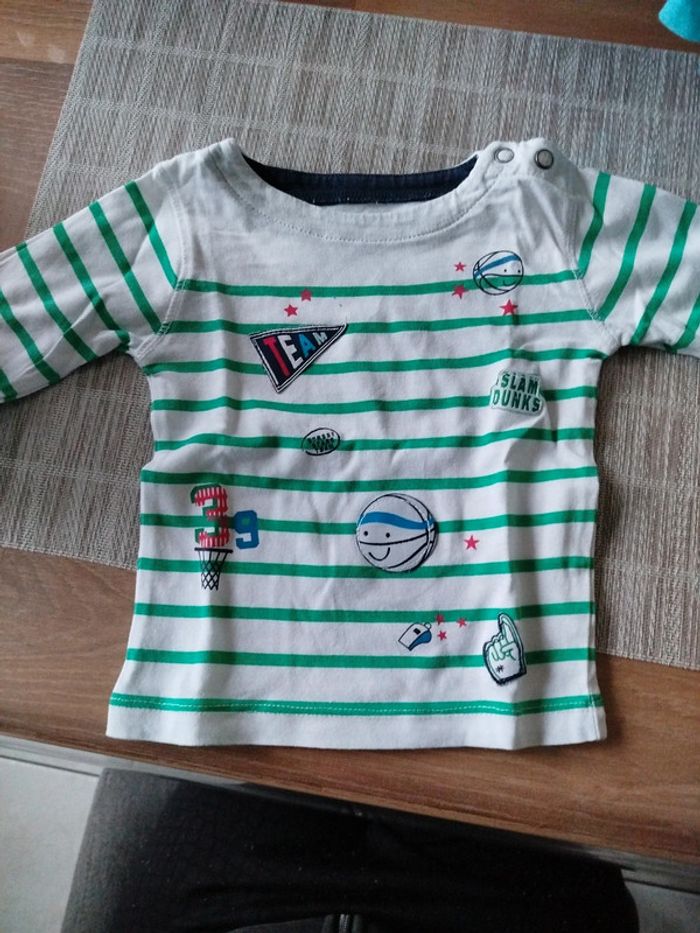 Vends tee shirt manche longue taille 3 mois - photo numéro 2