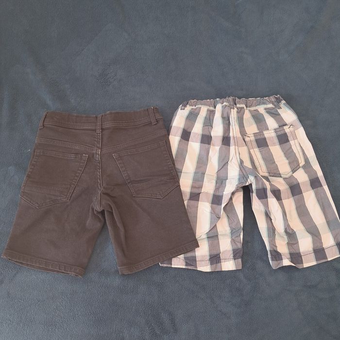 Lot de 2 bermudas 10 ans - photo numéro 2