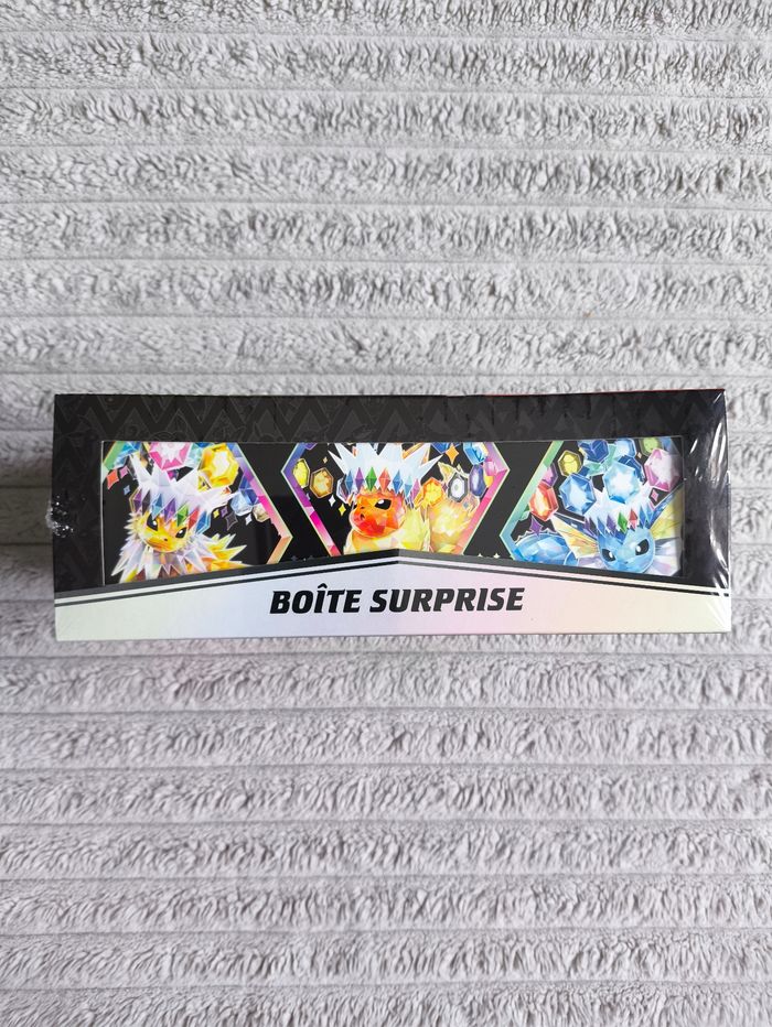 Coffret Surprise EV8.5 Évolutions Prismatiques - photo numéro 4