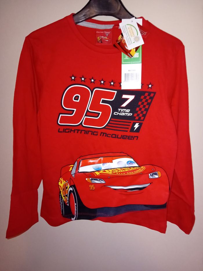 Tee-shirt cars
