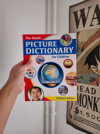 The Heinle Picture Dictionary fo Children
