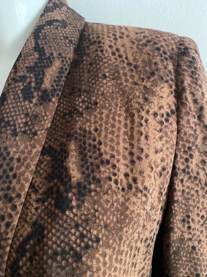 Blazer Kiabi taille 36 - photo numéro 2