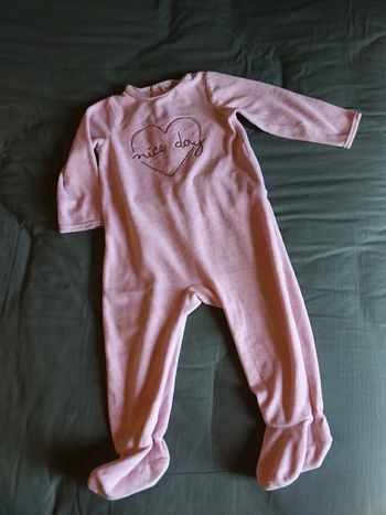 Grenouillère jamais portée Tape à L'Oeil fille 36 mois