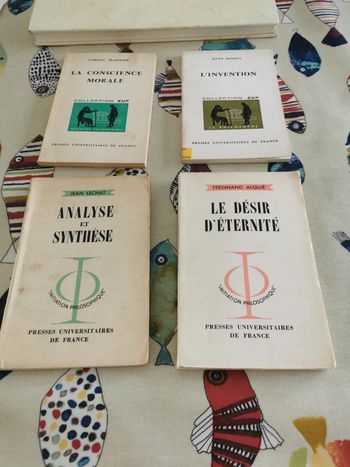 Lot initiation philosophique