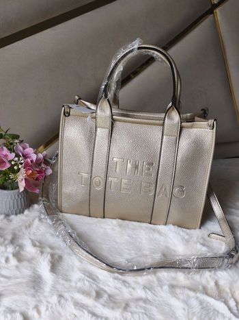 Sac à main the tote bag doré 