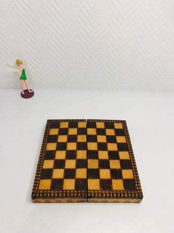 Échiquier pliable de voyage en bois (sans les pions)