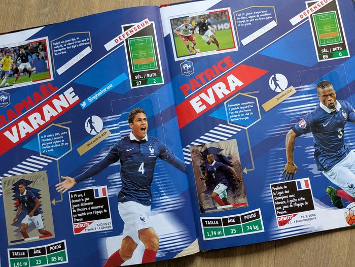 Album Panini Carrefour 2016 "Fiers d'être Bleus" - photo numéro 3