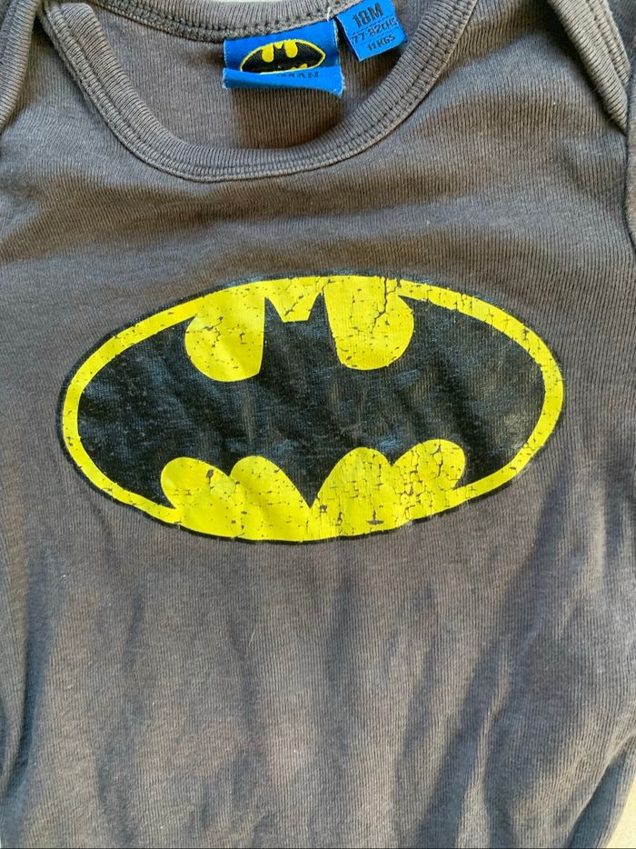 Body gris foncé Batman taille 18 mois - photo numéro 3