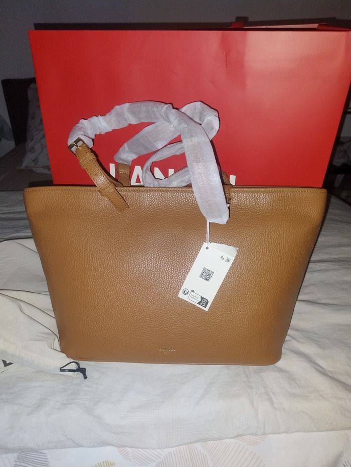 Sac Lancel neuf acheté en magasin - photo numéro 3