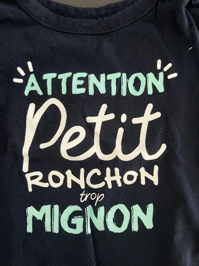 Teeshirt bleu marine manches courtes taille 1 mois marque Kiabi - photo numéro 2