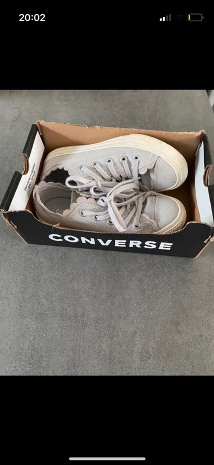 Converse - photo numéro 2