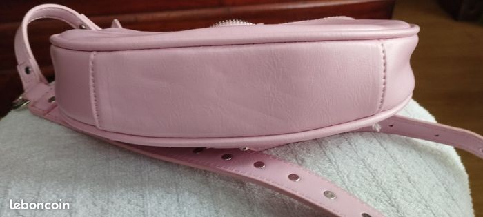 Petit sac à main et porte-monnaie - photo numéro 4