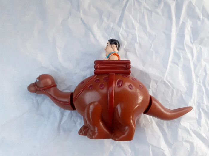 Figurine Fred Pierrafeu sur un Dinosaure - photo numéro 5