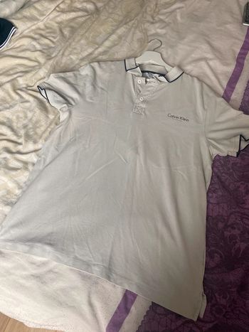 Polo gris