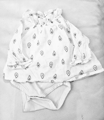 Jolie blouse bébé body neuf 1 mois 54 cm Vertbaudet