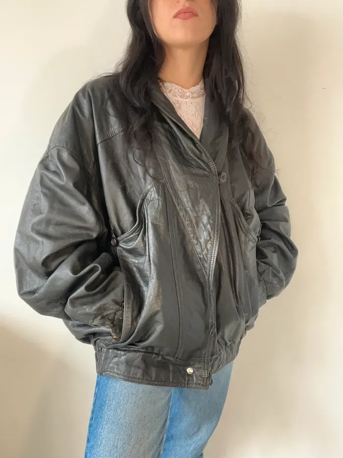 Veste en cuir vintage années 80 noire et marron taille XXL. - photo numéro 2