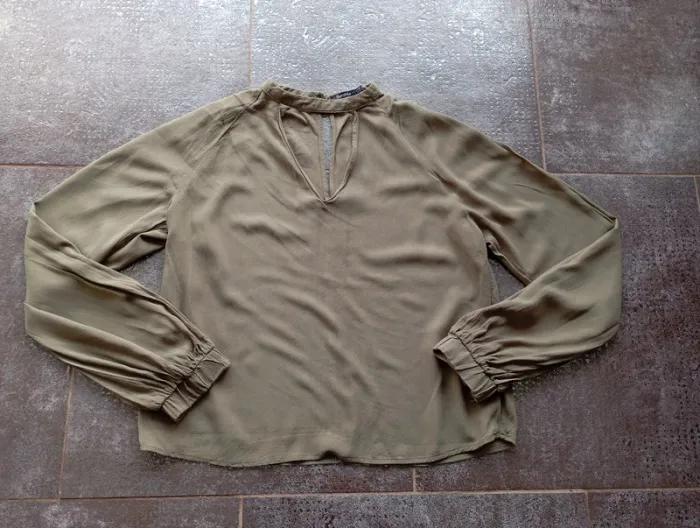 Bershka blouse taille M - photo numéro 2