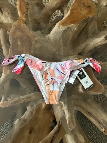 Bas de maillot de bain Rip Curl Cheeky femme neuf