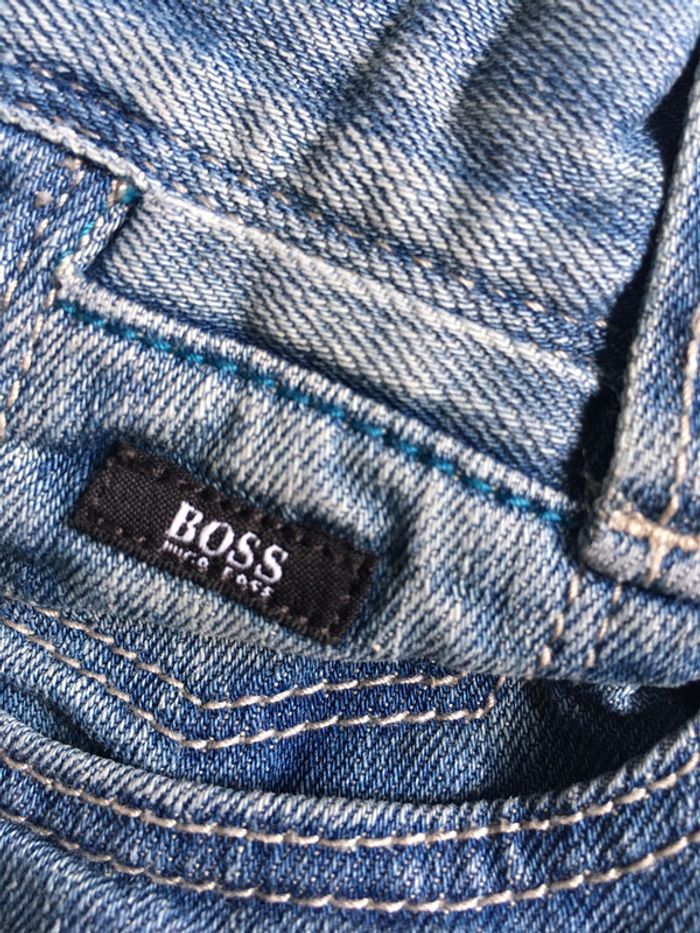 Jeans Hugo Boss - 6 ans - photo numéro 7