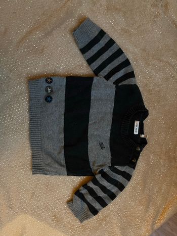 Sweater ikks 3 mois