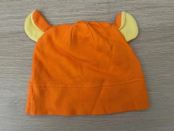Bonnet Winnie l'ourson orange et jaune 6 -12mois