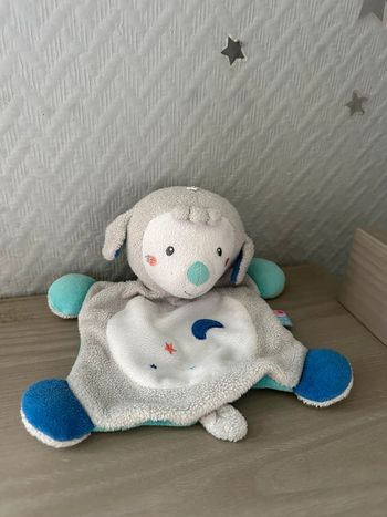 Doudou Mouton sucre d’orge Phosphorescent