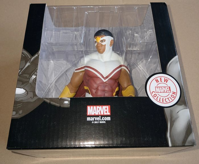 Buste Marvel le Faucon - photo numéro 2