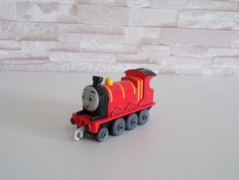 Locomotive - Train - Thomas et ses amis - James (J23)