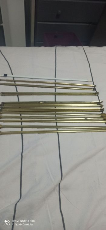 Lot de 14 barres a rideaux
