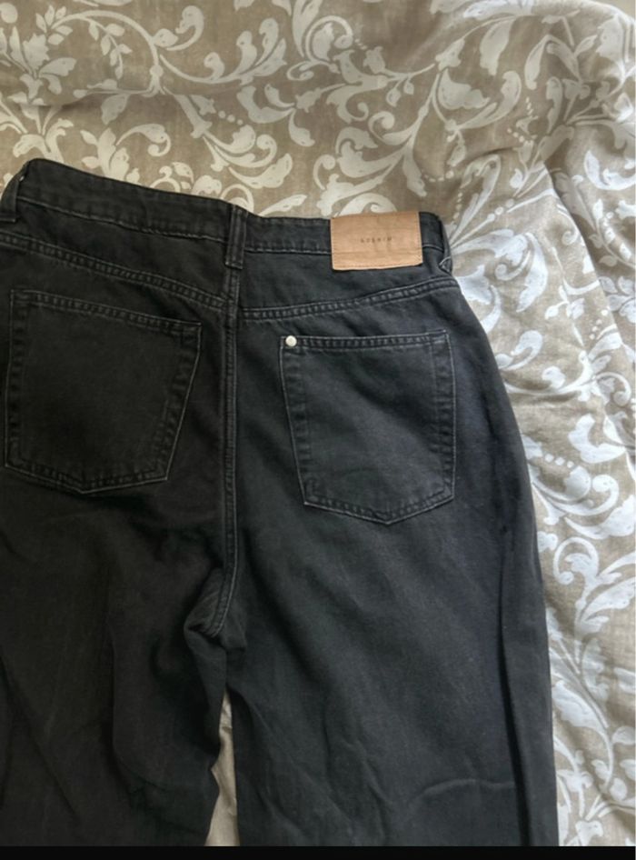 Jean noir - photo numéro 4