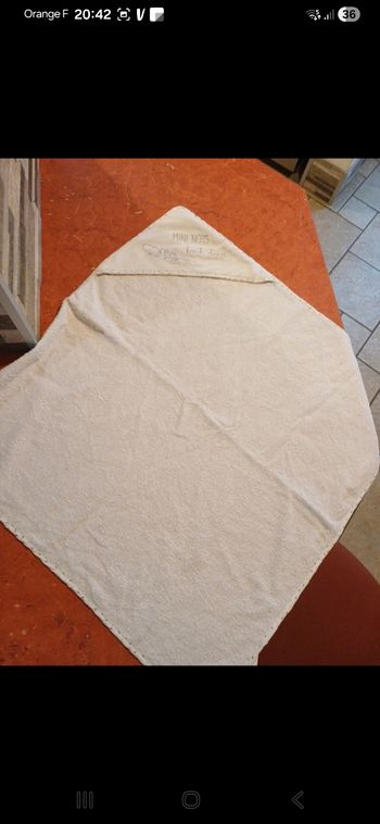Cape de bain bébé 